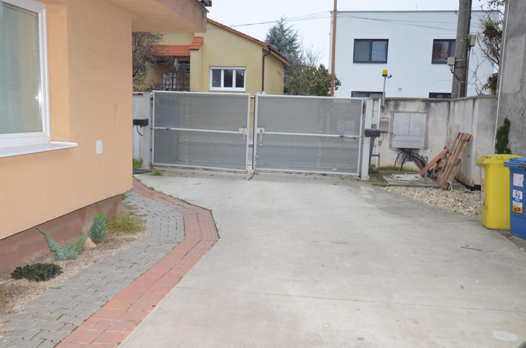 Cutie Apartment Bratislava Eksteriør billede
